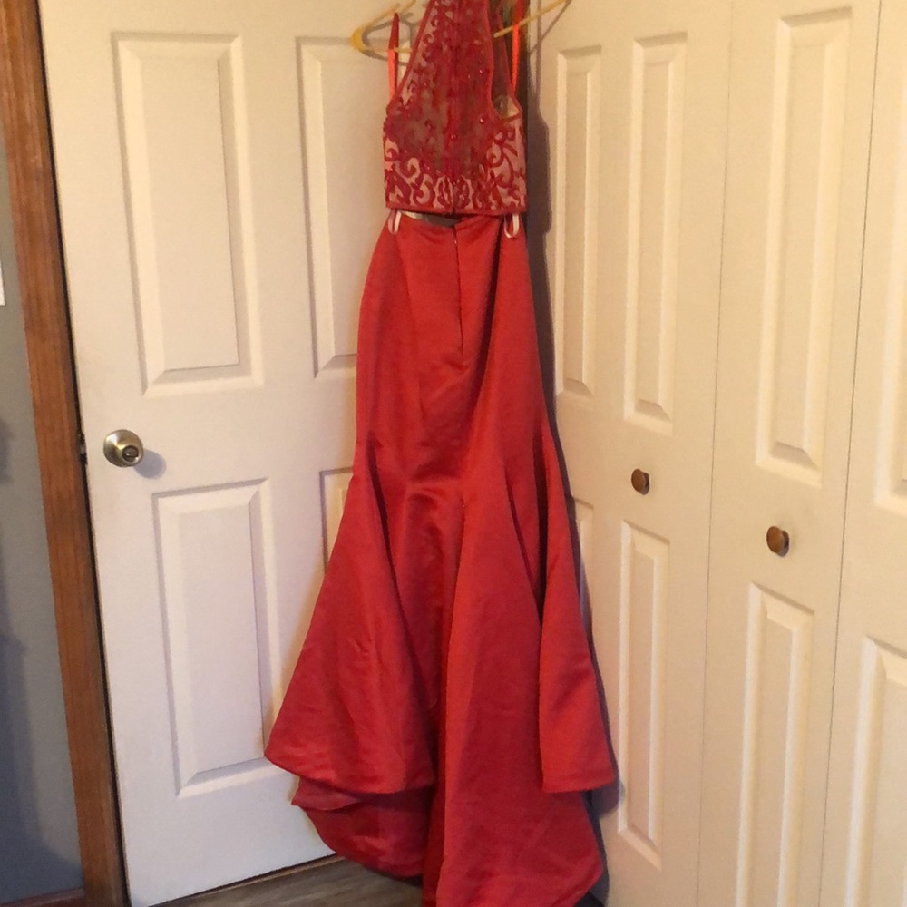 Prom - Picture 2 of 2